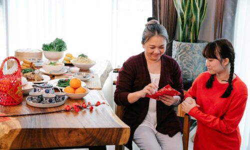 39 Unique Amazon Gift Ideas For Grandma in 2024